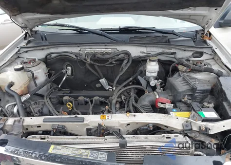 2012 Ford Escape Xlt z USA, uszkodzony, nr VIN 1FMCU0D7XCKA01797